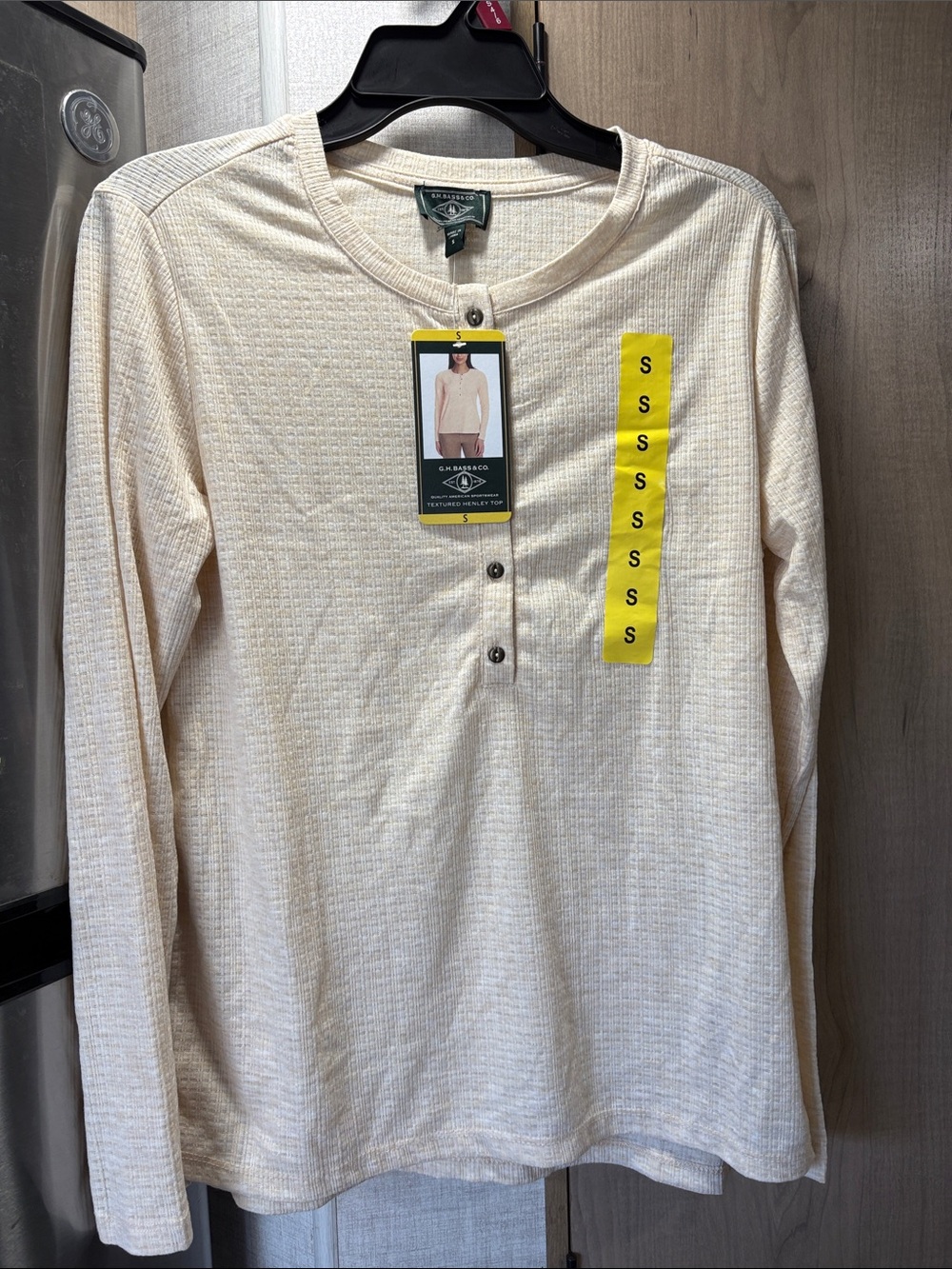 G.H. Bass & Co. Women's Cream Waffle Henley Long Sleeve Top
